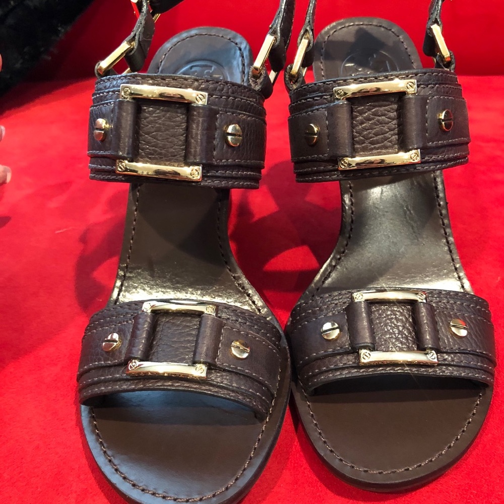 Sandal - Picture 6 of 14